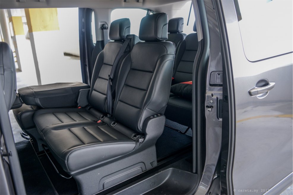 Peugeot traveller 2.0 at салон