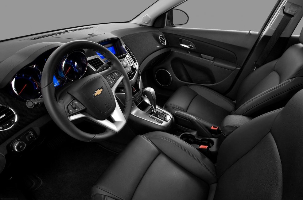 Chevrolet Cruze 2012 хэтчбек салон