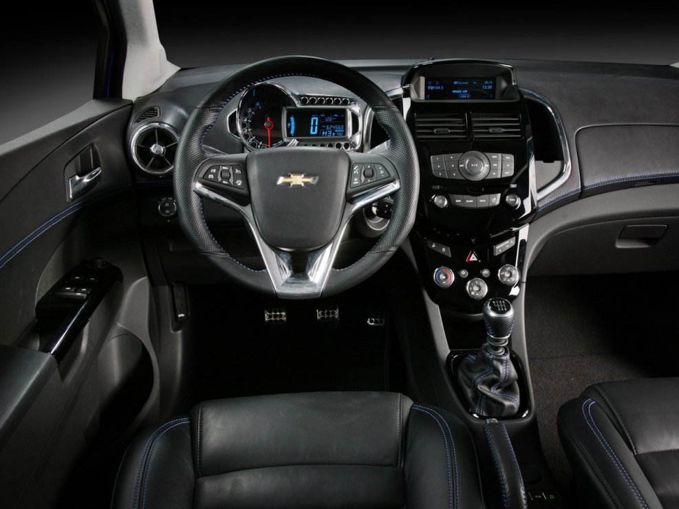Chevrolet Aveo 2012 салон