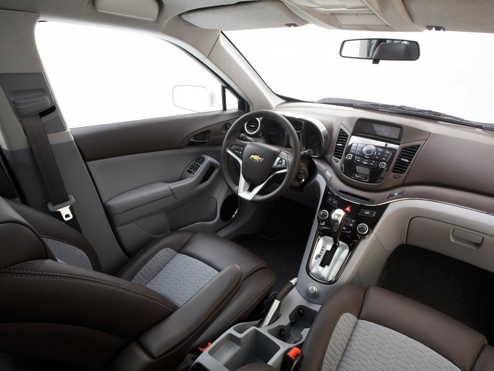 Chevrolet Aveo 2012 салон