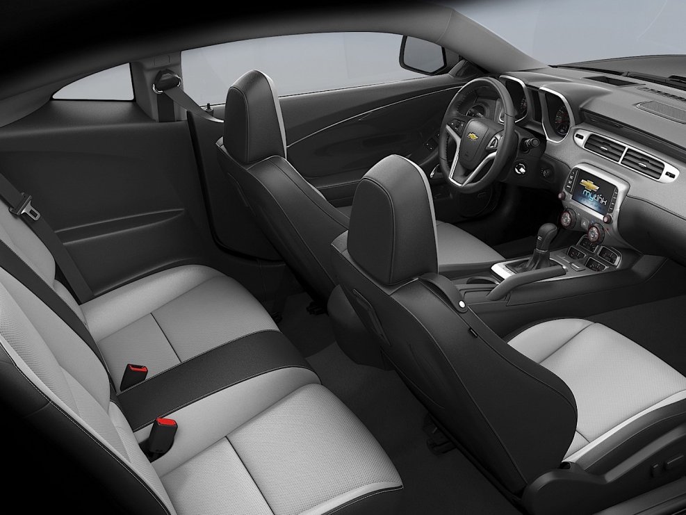 Chevrolet Orlando 2012 салон