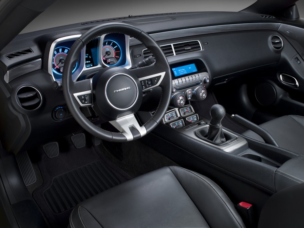 Chevrolet Cruze LTZ салон