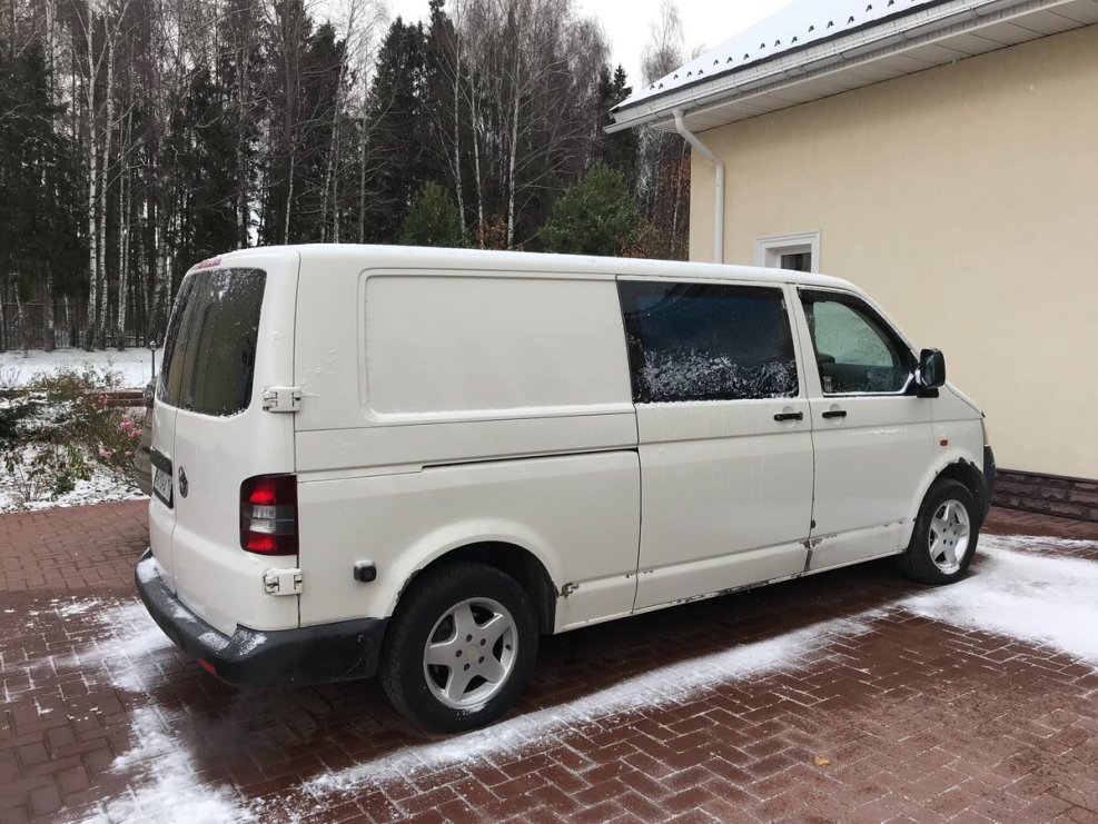 Volkswagen Transporter 2007 зад