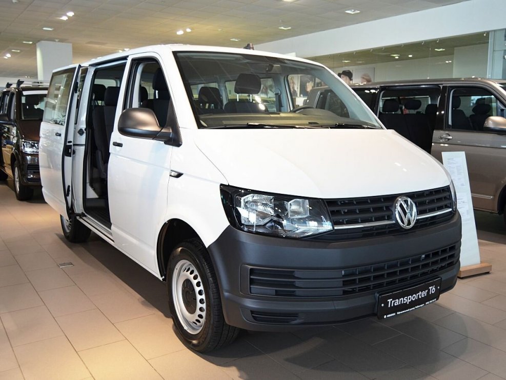 Volkswagen Caravelle t6 White