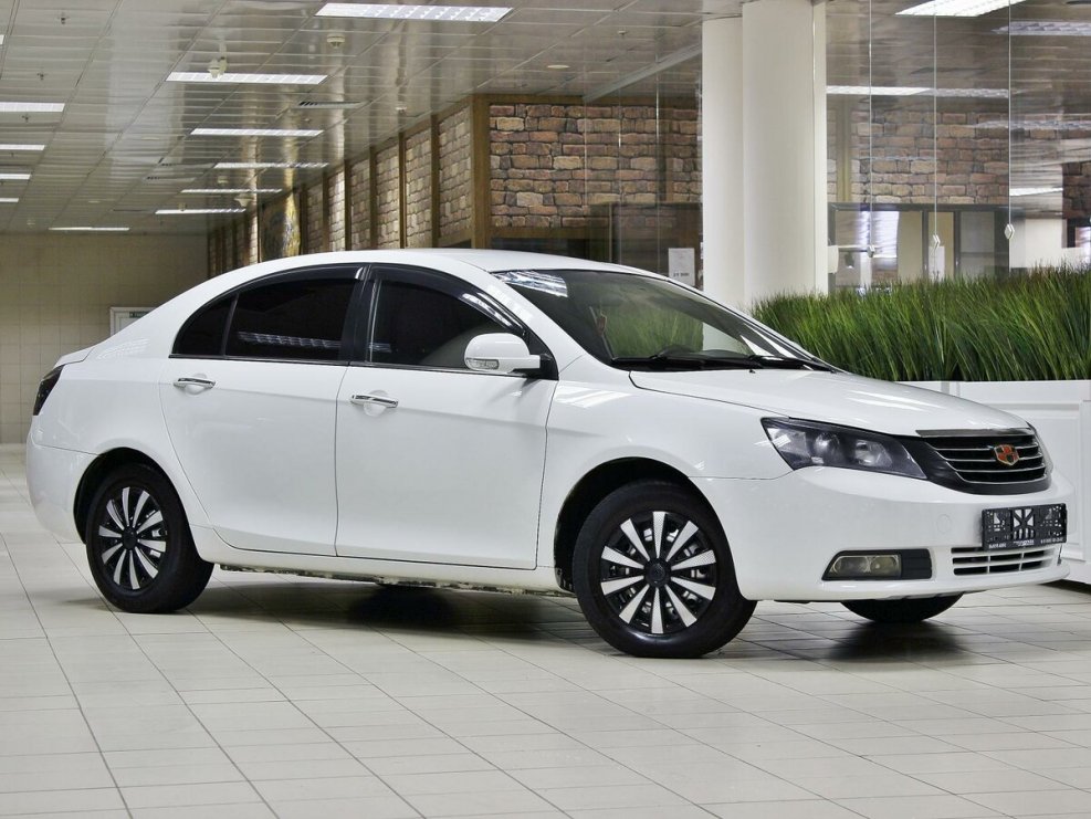 Geely Emgrand ec7 хэтчбек