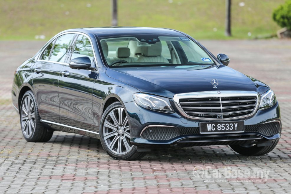 Мерседес Бенц w213