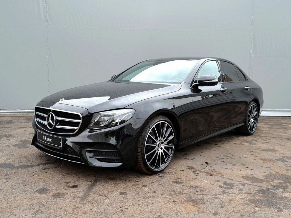 Mercedes Benz w213 черный