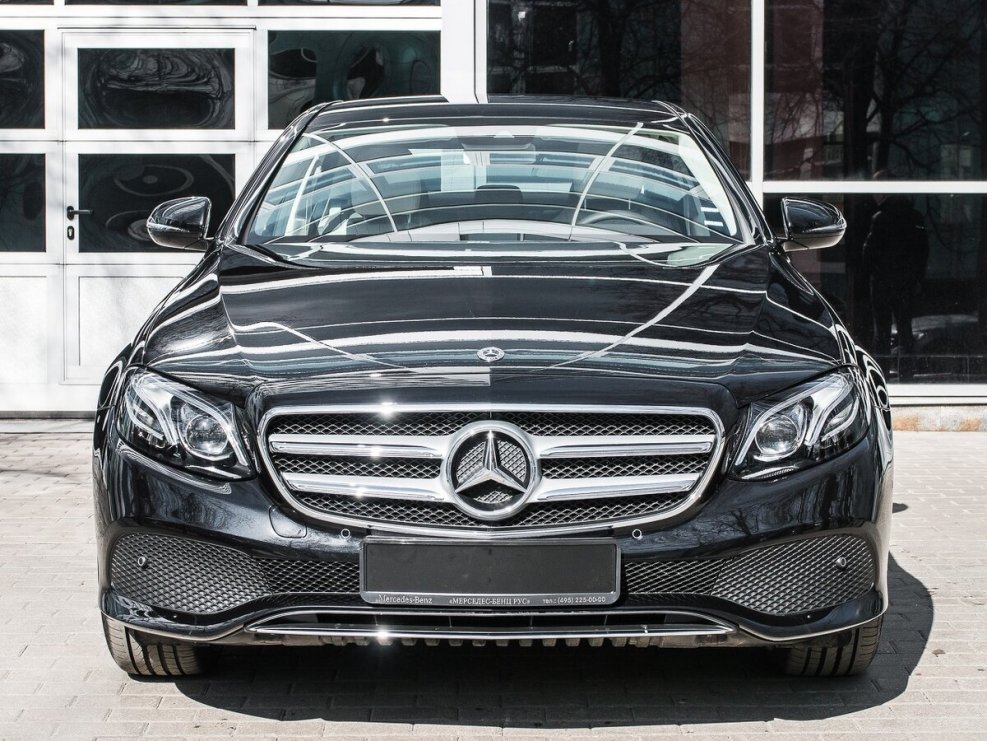 Mercedes e class w213 Black