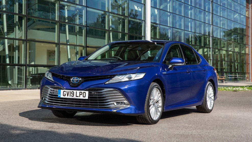 Toyota Camry Hybrid 2019