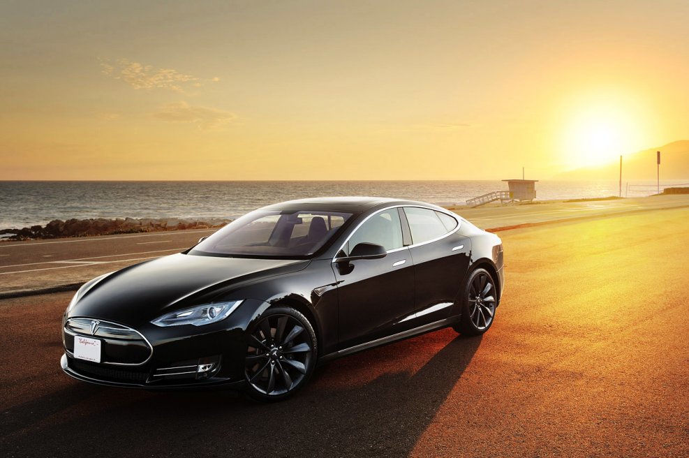 Электромобиль Tesla