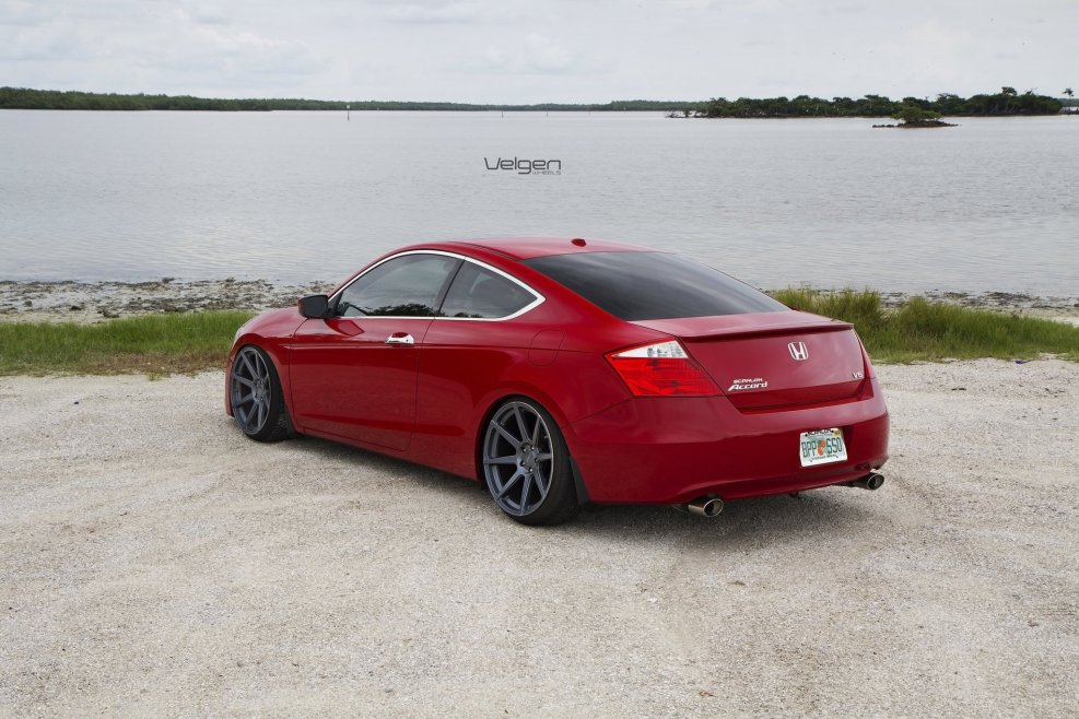 Honda Accord купе VIII