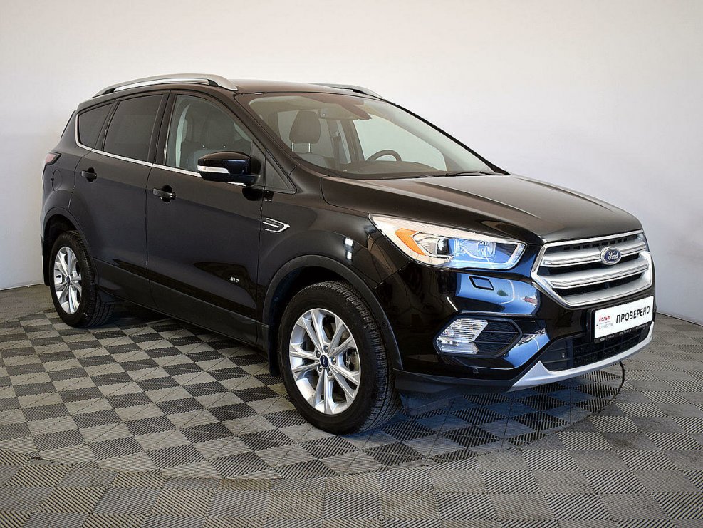 Ford Kuga 1