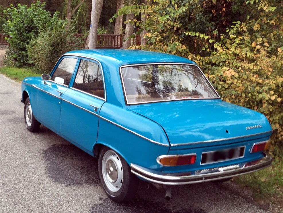 204 Peugeot 2010