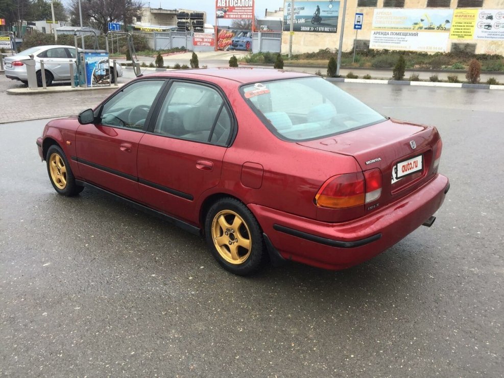 Хонда 1997 2.5 праворукая
