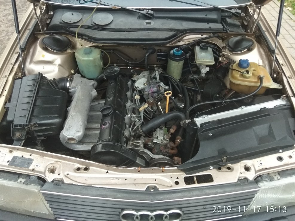 Audi 100 2.2t