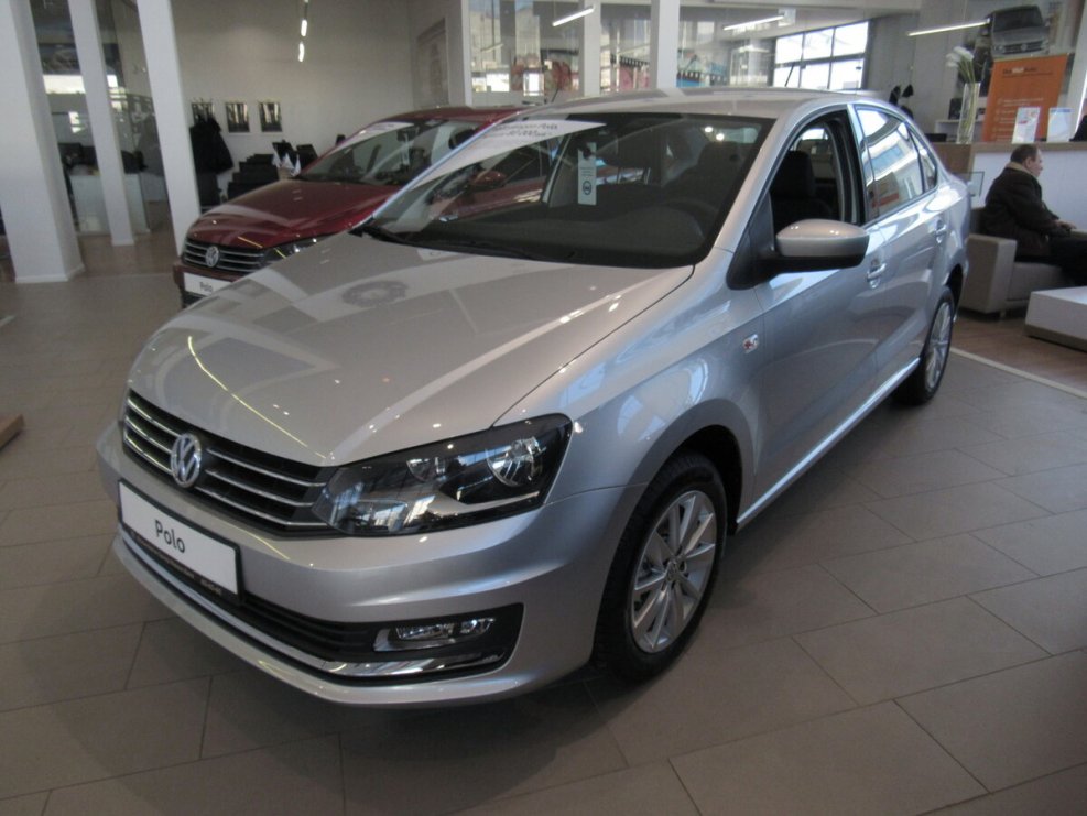 Volkswagen Polo серебристый Tungsten