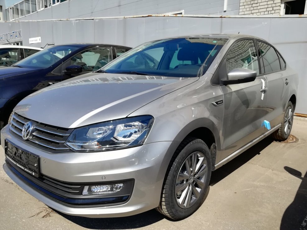 Volkswagen Polo серебристый Tungsten