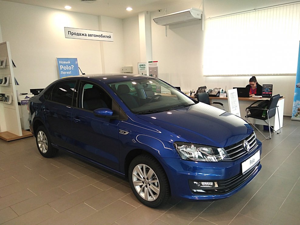Volkswagen Polo 2017 бежевый