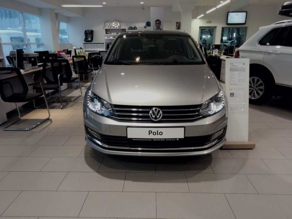 VW Polo sedan 2018 серебристый