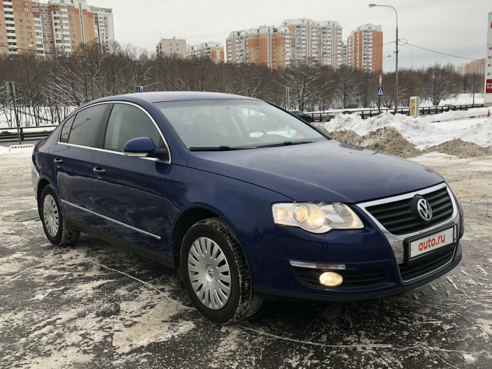 Volkswagen Passat b6 темно синий