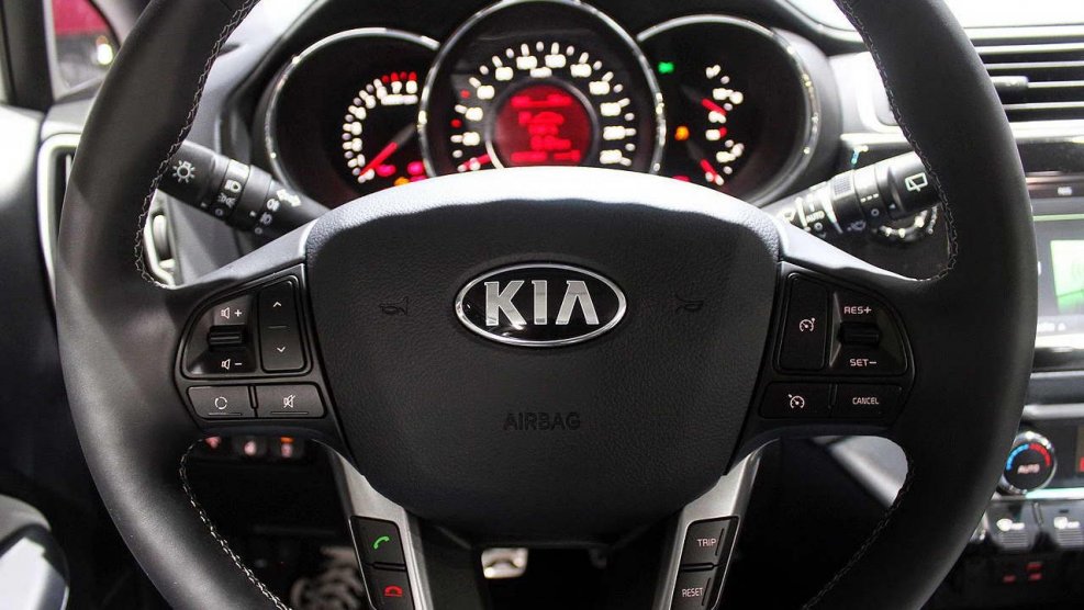 Kia Rio 2015 руль