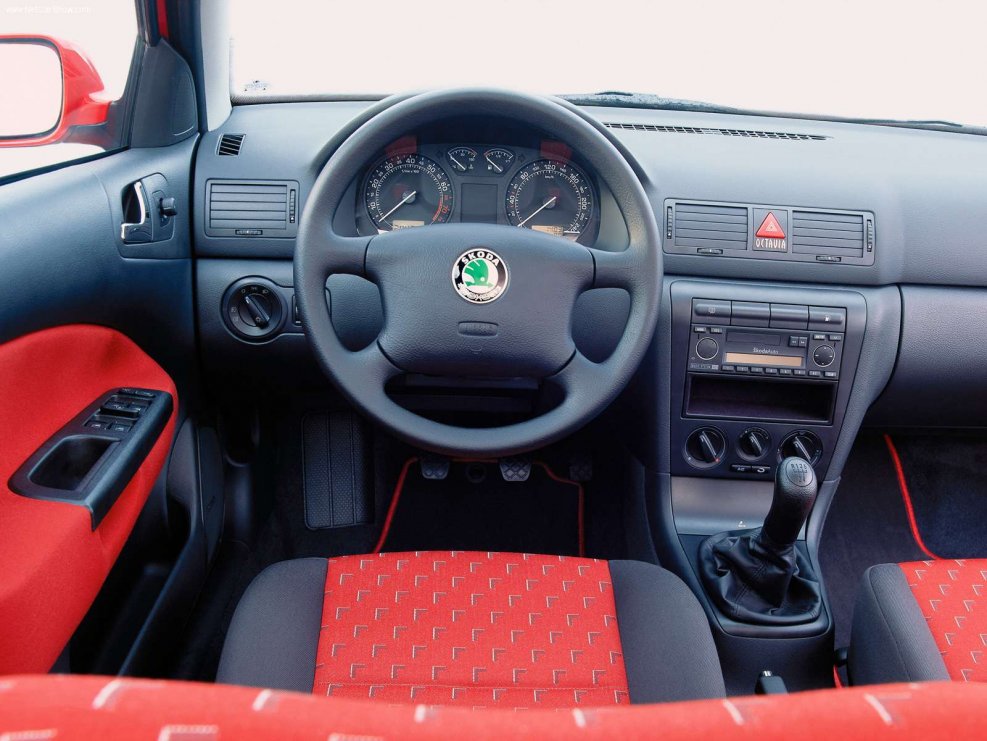 Skoda Octavia Tour 1.6 2001