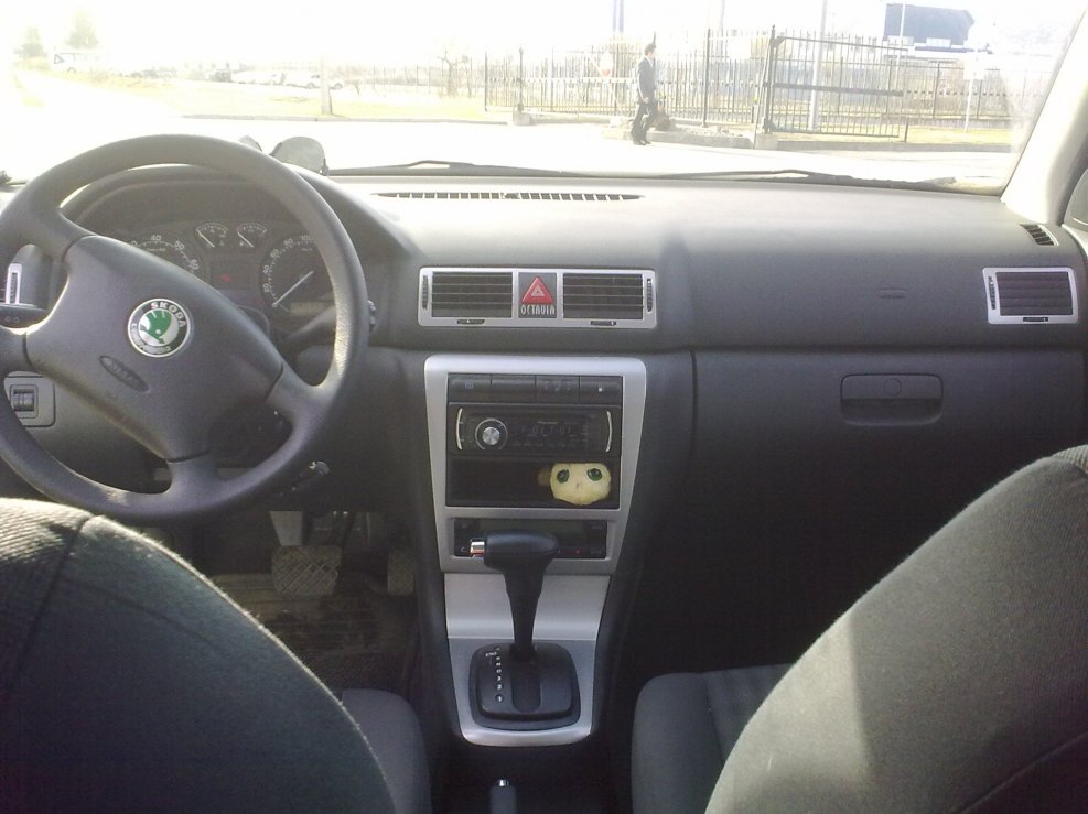 Octavia 2006 салон