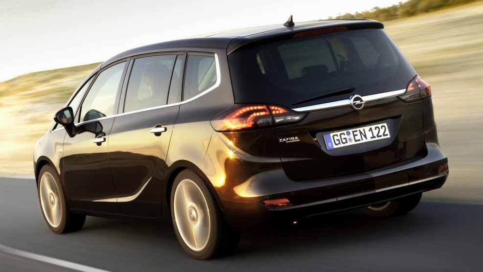 Опель Zafira Tourer