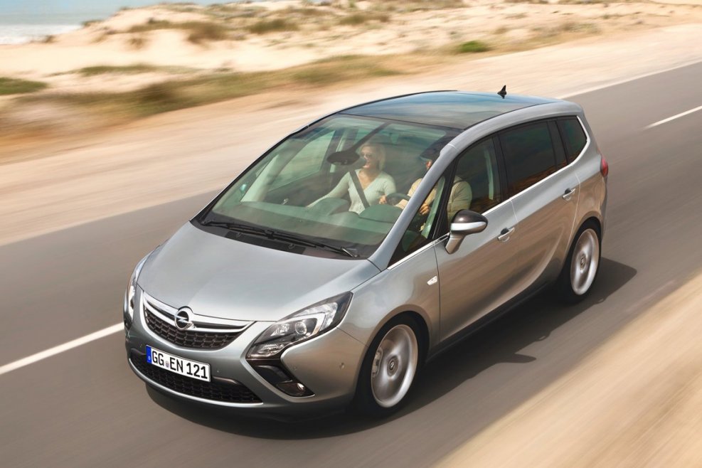 Opel Zafira Tourer 2012