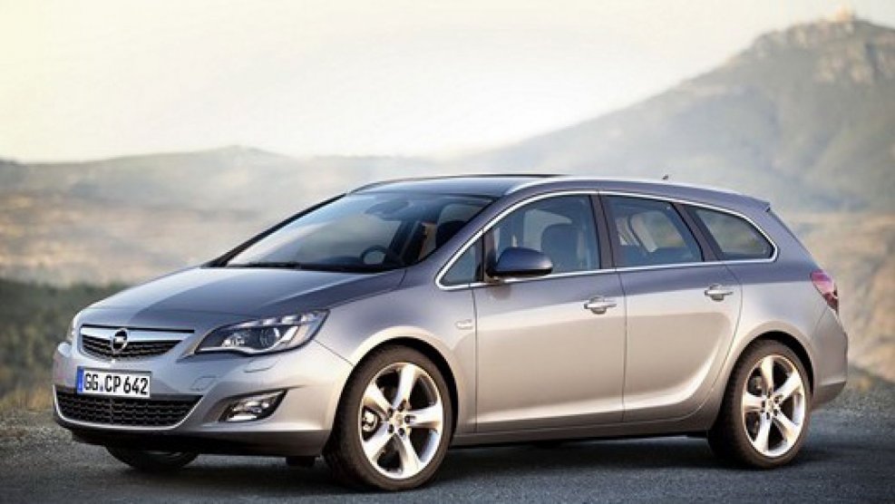 Opel Astra 2012 универсал