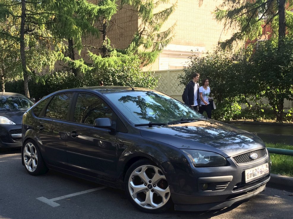 Форд фокус 2 St r18