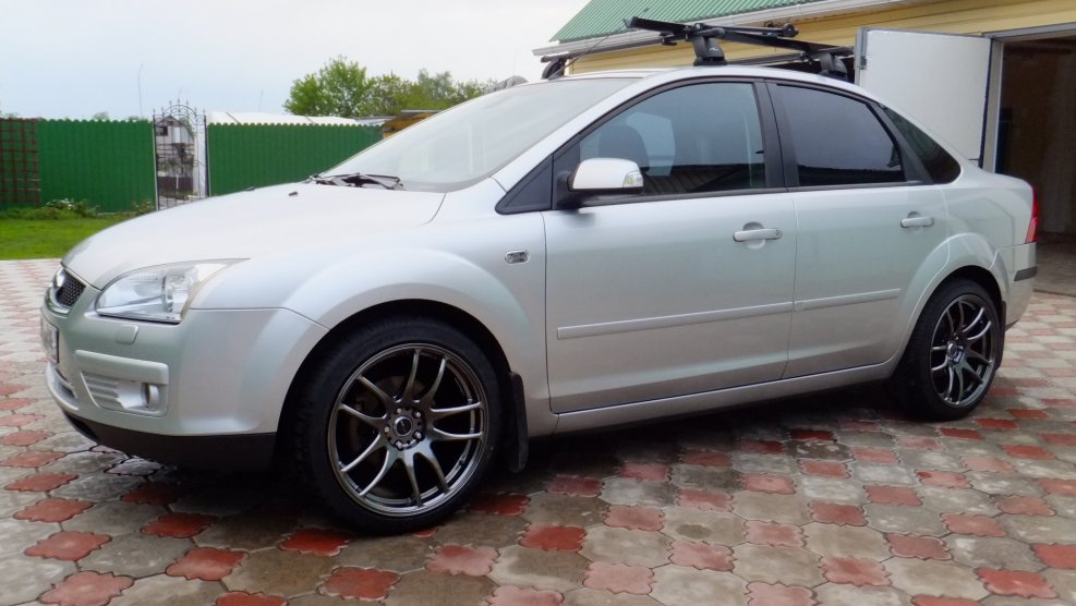 Ford Focus 2 r18 седан