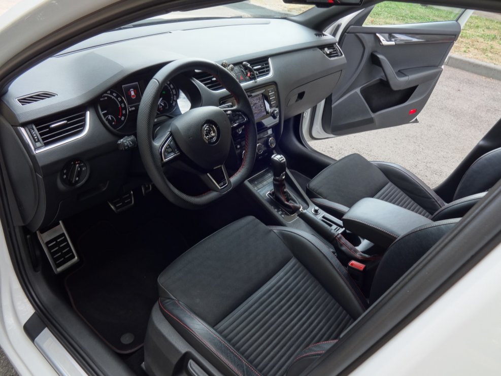 Škoda Octavia a7 салон