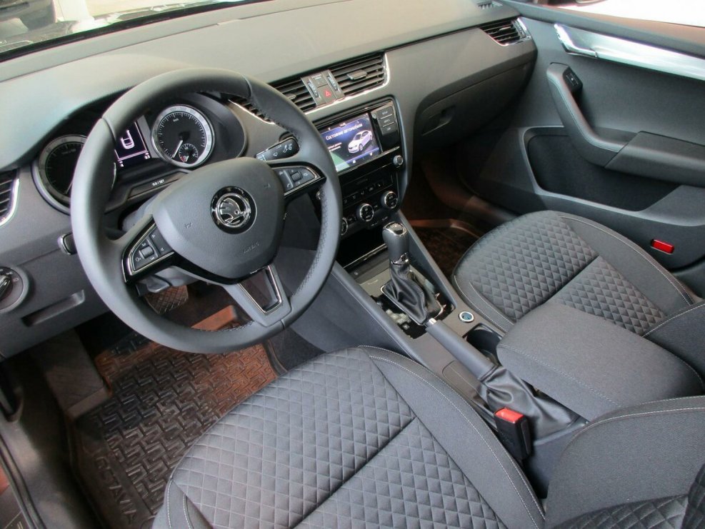 Skoda Octavia 2014 салон