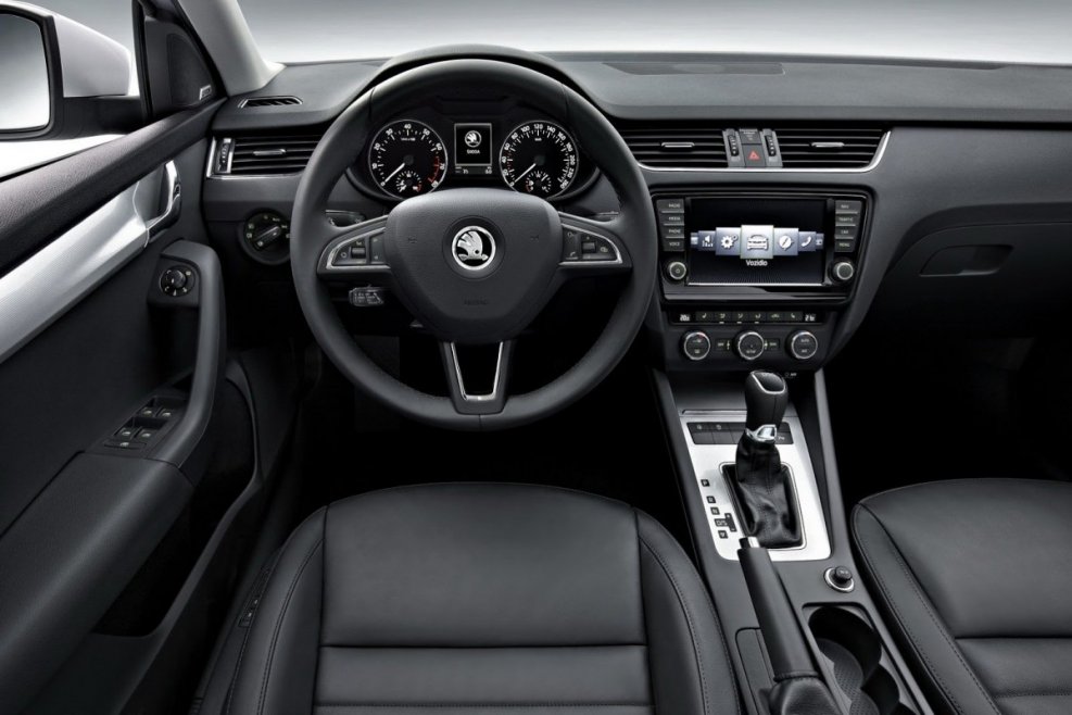 Skoda Octavia 2013-2017 салон