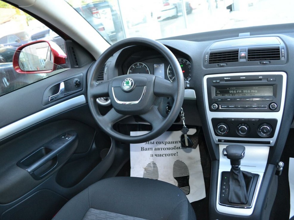 Skoda Octavia II a5 Рестайлинг салон