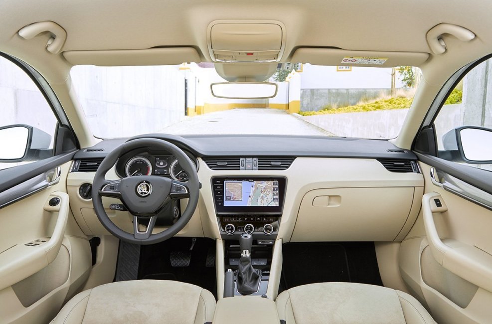Škoda Octavia 2017 салон