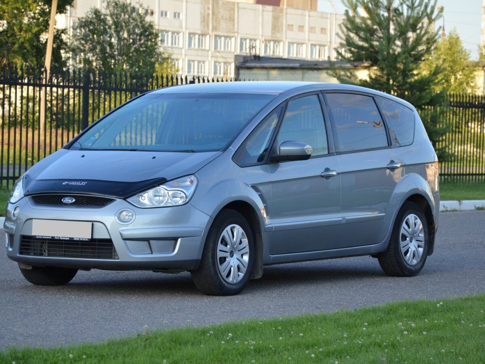 Ford Grand Tourneo connect 2013
