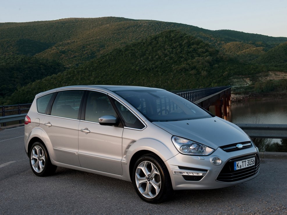 Ford s Max 2010