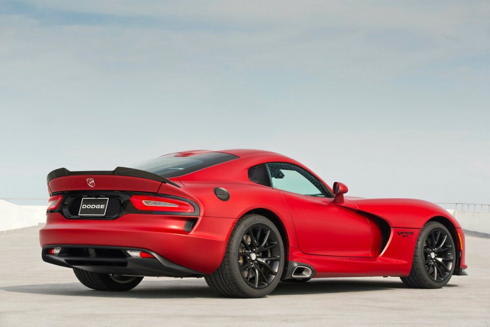 Dodge Viper srt 10 GTS