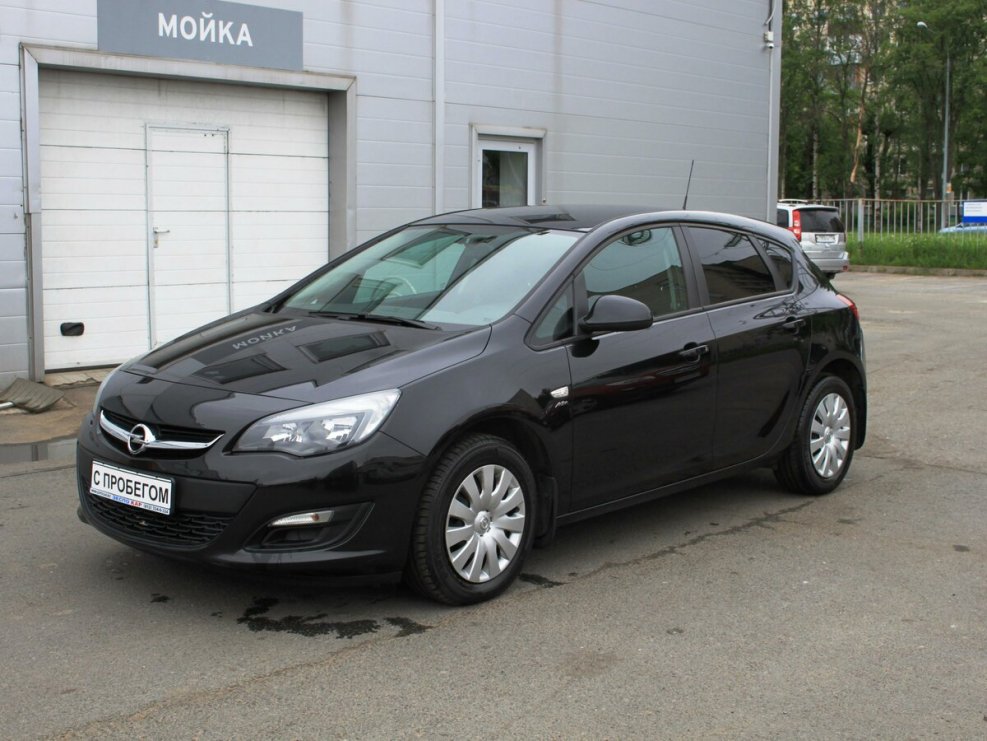 Opel Astra 2013 черный