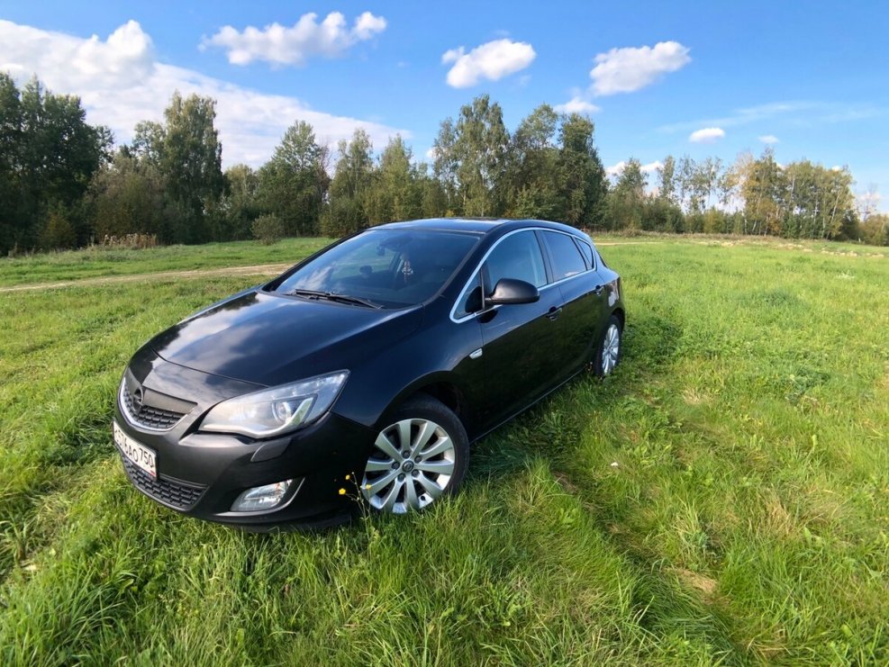 Opel Astra j 1.6 2010