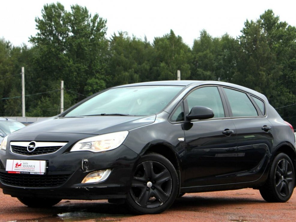 Opel Astra j 2012