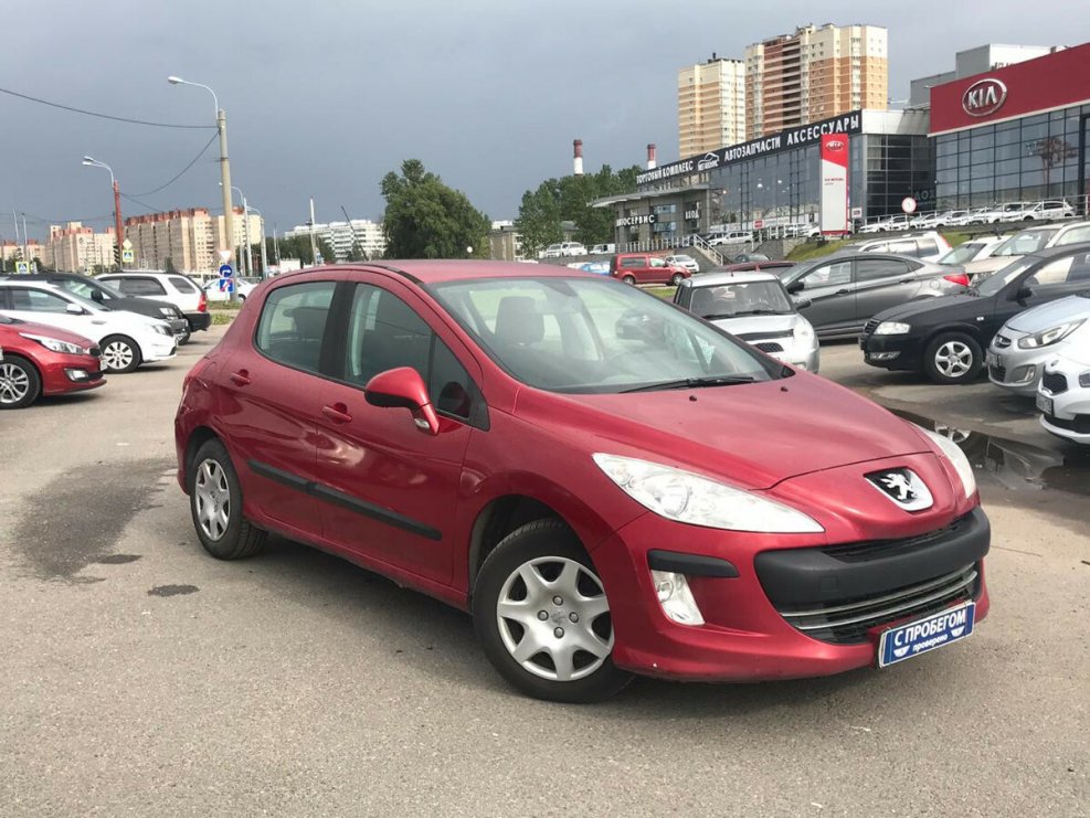 Пежо 308 2011 1.6 автомат