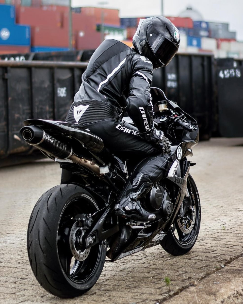 Yamaha r1 GMW