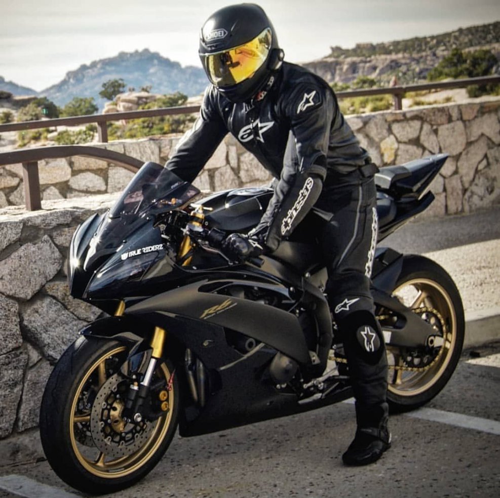 Yamaha r6 Вилли