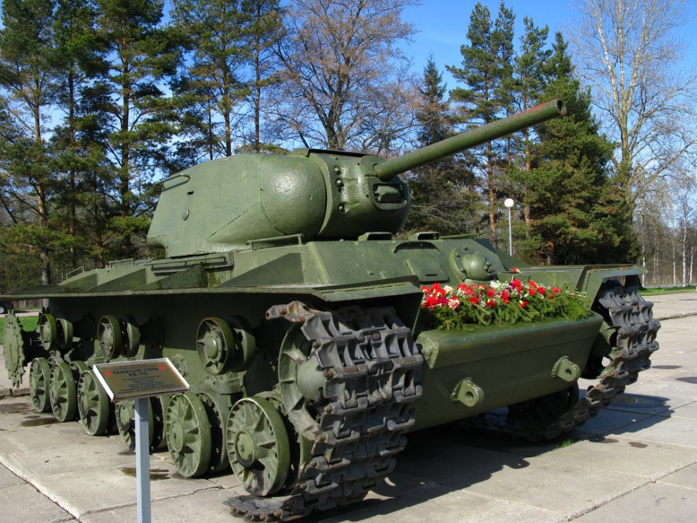 Тяжелый танк кв-1с