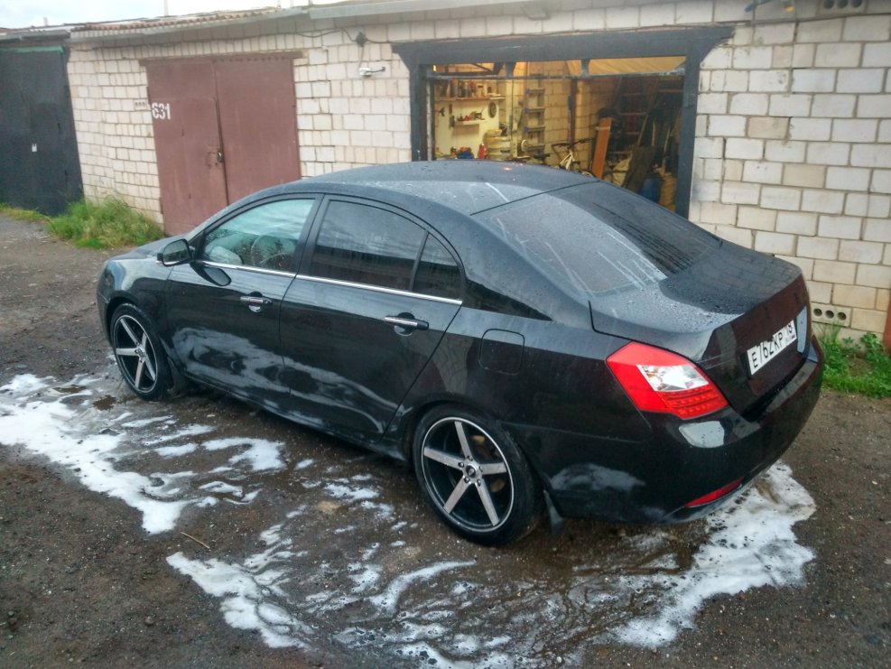 Geely Emgrand ec7 r18