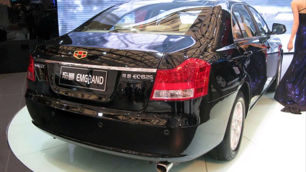 Geely Emgrand ec825