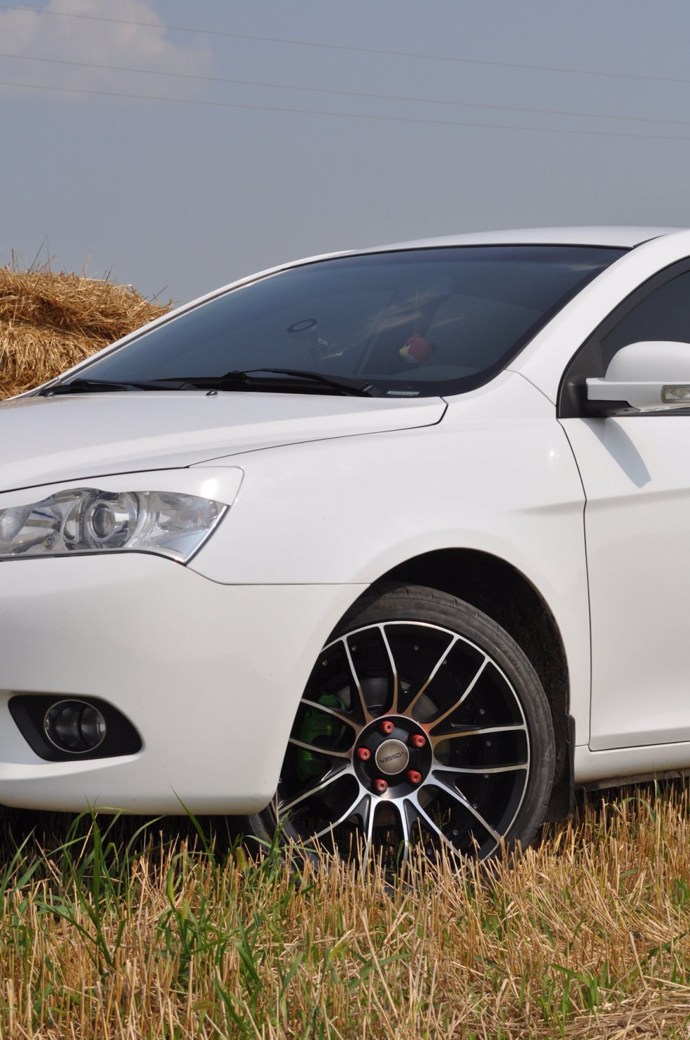 Geely Emgrand ec7 r18